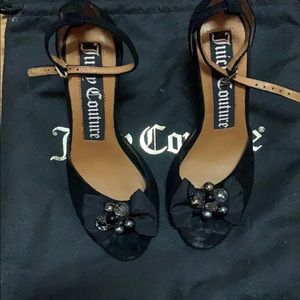 Juicy Couture black heels